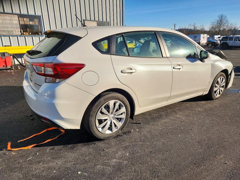 Photo 3 from auction – 2018 SUBARU IMPREZA with VIN 4S3GTAA61J1713094