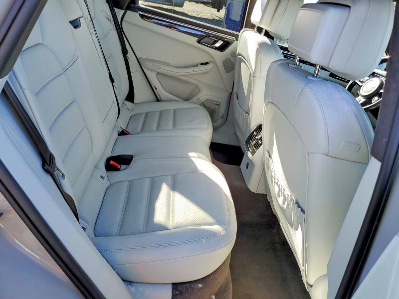 Photo 11 from auction – 2021 PORSCHE MACAN TURB with VIN WP1AF2A5XMLB60530