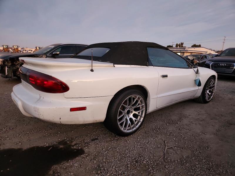 Photo 3 from auction – 1995 PONTIAC FIREBIRD with VIN 2G2FS32S1S2239194