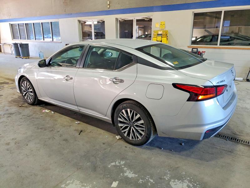 Photo 2 from auction – 2024 NISSAN ALTIMA with VIN 1N4BL4DV1RN424094