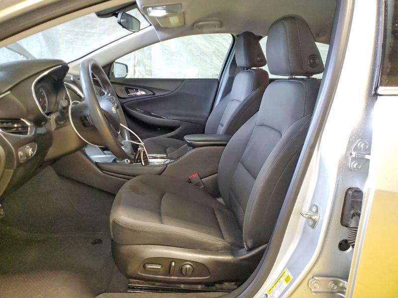 Photo 7 from auction – 2016 CHEVROLET MALIBU LT with VIN 1G1ZE5ST7GF296180