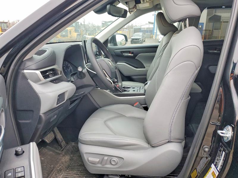 Photo 7 from auction – 2020 TOYOTA HIGHLANDER with VIN 5TDHZRBH6LS512914