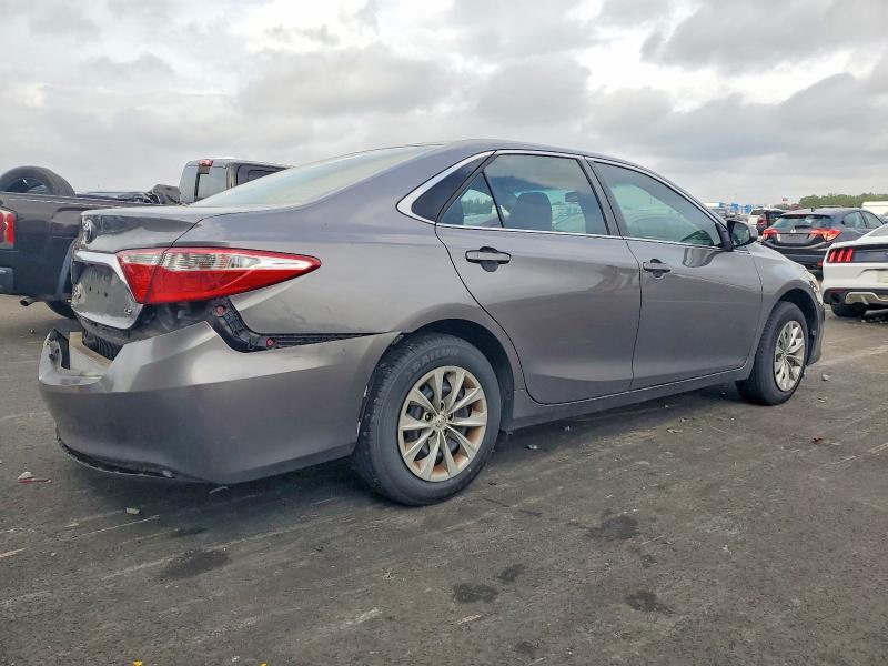 Photo 3 from auction – 2017 TOYOTA CAMRY LE with VIN 4T1BF1FK6HU364994