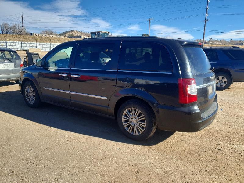 Photo 2 from auction – 2016 CHRYSLER TOWN & COU with VIN 2C4RC1CG2GR260672