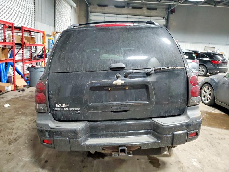 Photo 6 from auction – 2005 CHEVROLET TRAILBLAZE with VIN 1GNDT13S152318529