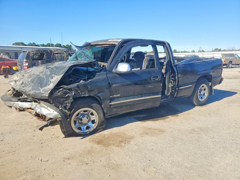 CHEVROLET SILVERADO 2000 with VIN 2GCEC19WXY1370284 - Photo from auction