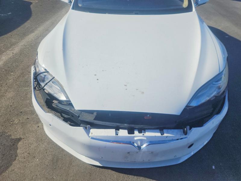 Photo 11 from auction – 2014 TESLA MODEL S with VIN 5YJSA1H17EFP37763