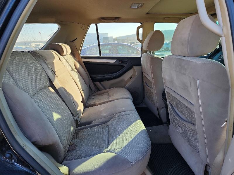 Photo 11 from auction – 2005 TOYOTA 4RUNNER SR with VIN JTEBU14R250066984