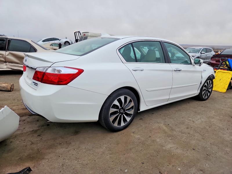 Photo 3 from auction – 2015 HONDA ACCORD with VIN 1HGCR6F7XFA009920