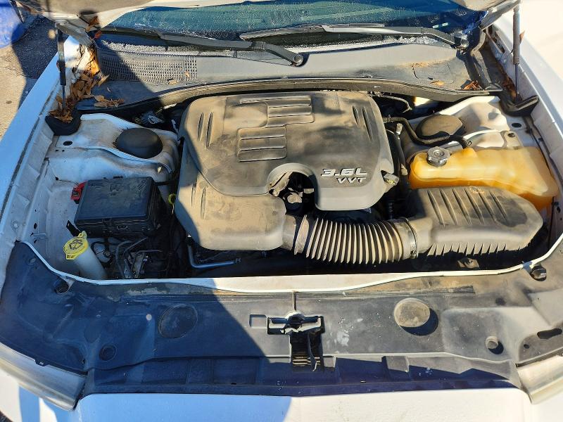 Photo 11 from auction – 2011 DODGE CHARGER with VIN 2B3CL3CGXBH544763
