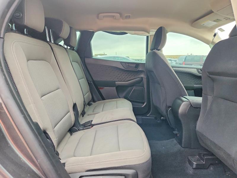 Photo 11 from auction – 2020 FORD ESCAPE S with VIN 1FMCU0F60LUB41172