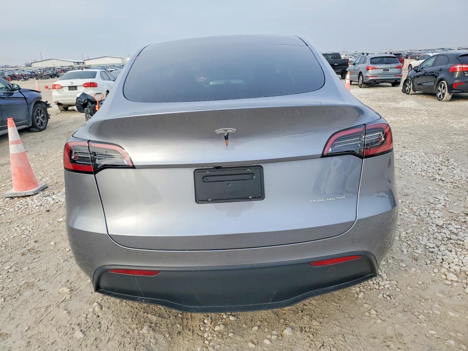 Photo 6 from auction – 2024 TESLA MODEL Y with VIN 7SAYGDEE5RA320696