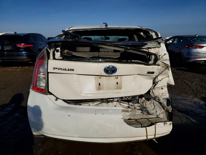 Photo 6 from auction – 2013 TOYOTA PRIUS with VIN JTDKN3DU0D5644602