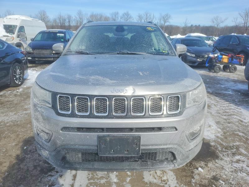Photo 5 from auction – 2020 JEEP COMPASS LA with VIN 3C4NJDBB0LT149427
