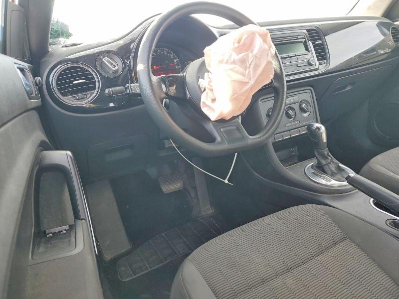 Photo 8 from auction – 2012 VOLKSWAGEN BEETLE with VIN 3VWFP7AT2CM646775