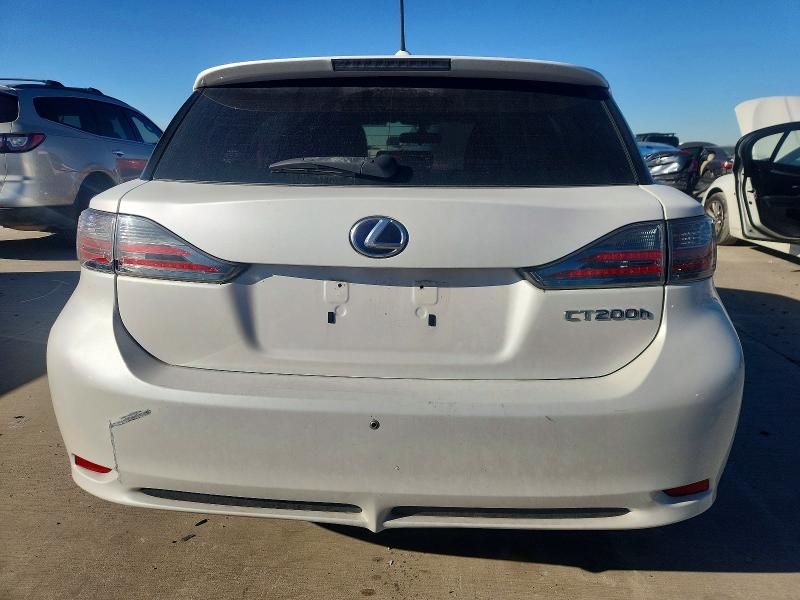 Photo 6 from auction – 2012 LEXUS CT 200 with VIN JTHKD5BHXC2083800