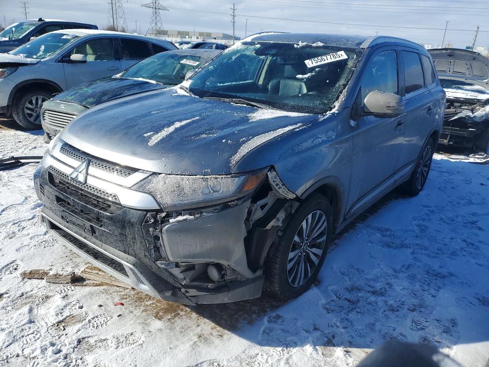 MITSUBISHI OUTLANDER 2020 with VIN JA4AZ3A37LZ033057 - Photo from auction