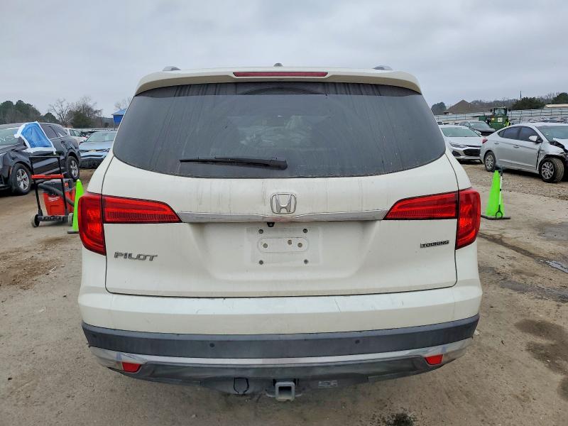 Photo 6 from auction – 2016 HONDA PILOT TOUR with VIN 5FNYF5H93GB019090