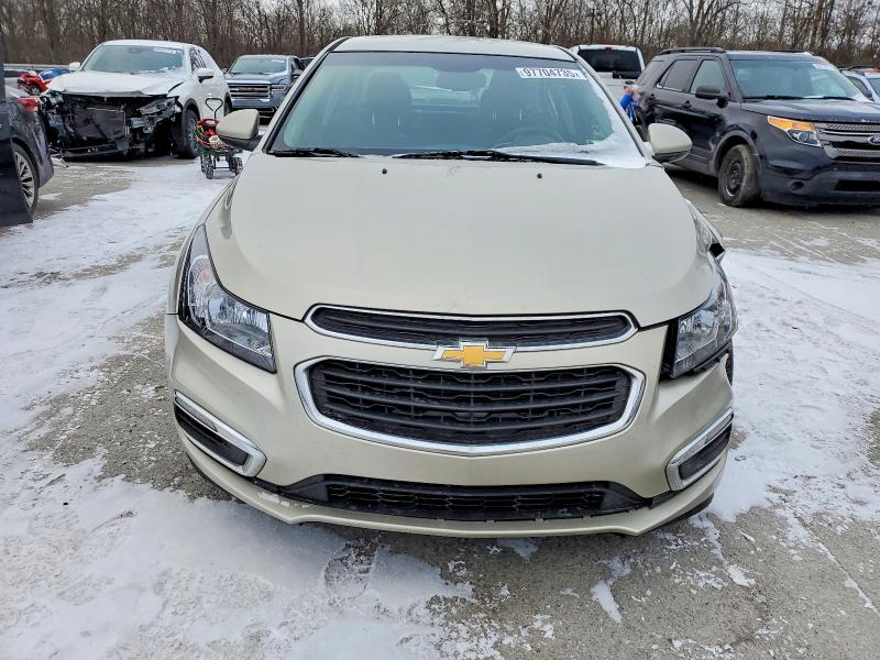 Photo 5 from auction – 2015 CHEVROLET CRUZE with VIN 1G1PC5SB9F7140512