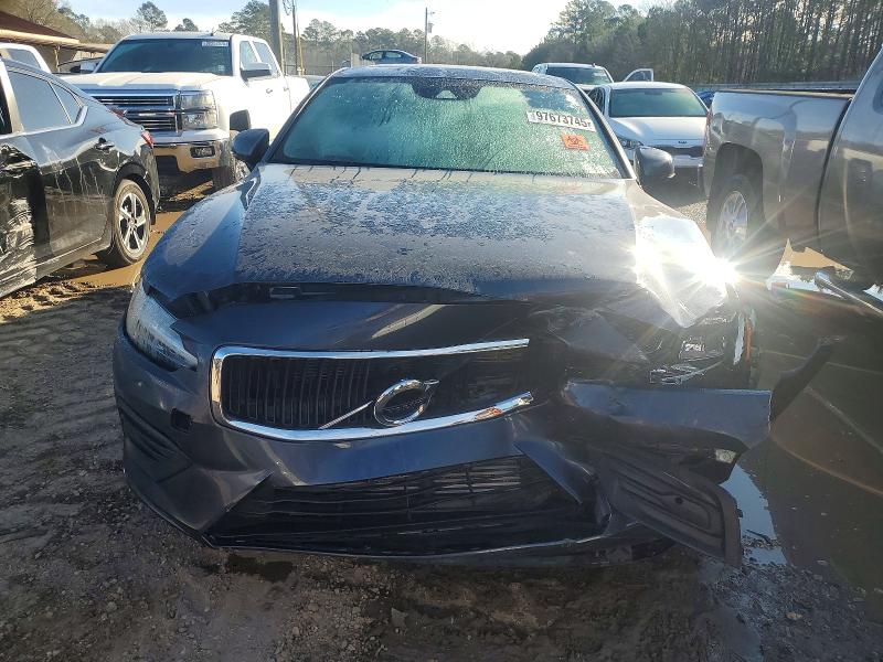 Photo 5 from auction – 2019 VOLVO S60 with VIN 7JR102FK0KG009639