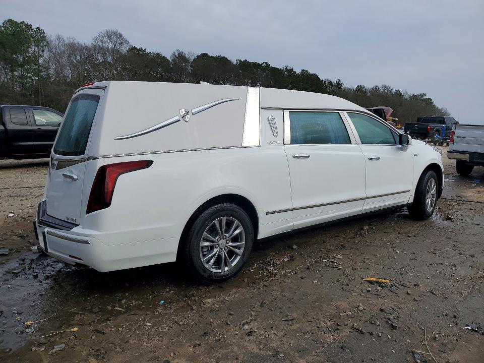 Photo 3 from auction – 2024 CADILLAC XT5 with VIN 1GEKNAR43RZ745251