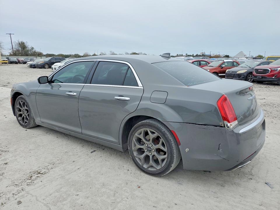 Photo 2 from auction – 2018 CHRYSLER 300 LIMITE with VIN 2C3CCAEG4JH222882