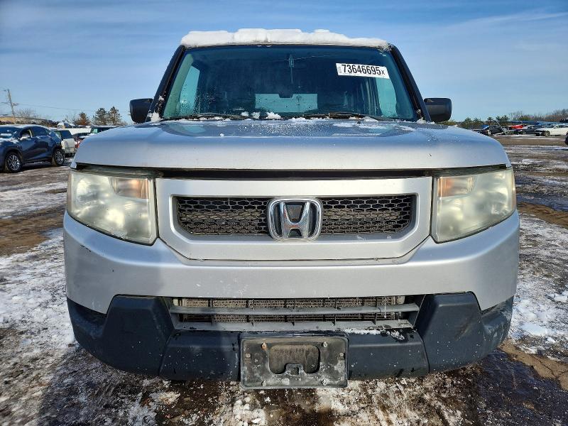 Photo 5 from auction – 2011 HONDA ELEMENT LX with VIN 5J6YH2H35BL001355