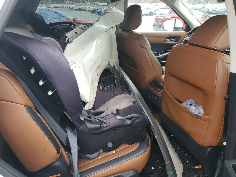 Photo 11 from auction – 2022 NISSAN PATHFINDER with VIN 5N1DR3DJ7NC258738
