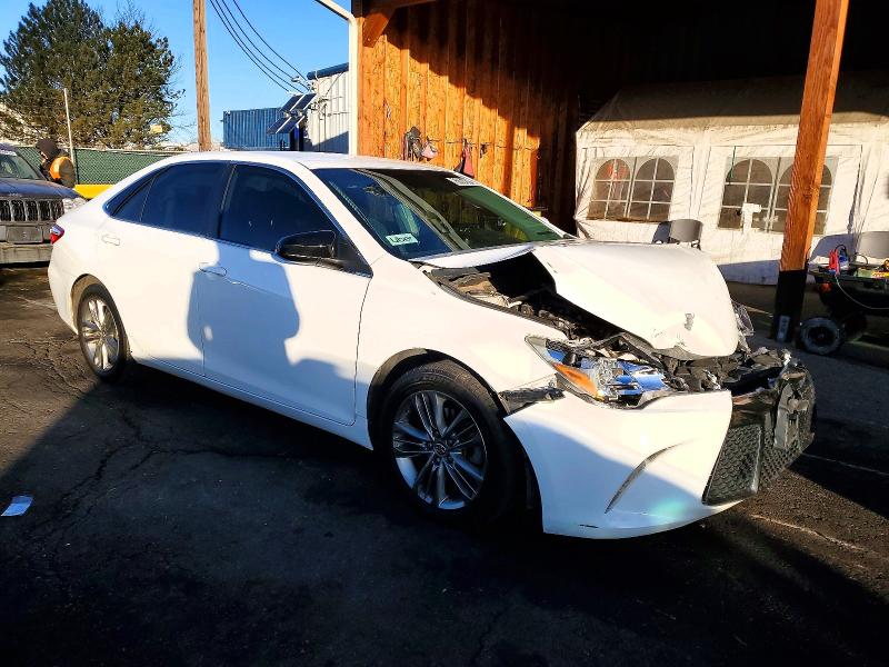 Photo 4 from auction – 2015 TOYOTA CAMRY with VIN 4T1BF1FK6FU959051