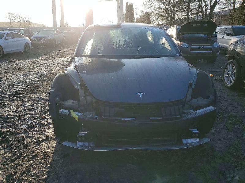 Photo 5 from auction – 2022 TESLA MODEL 3 with VIN 5YJ3E1EA8NF368747