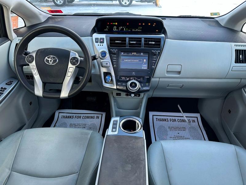Photo 9 from auction – 2012 TOYOTA PRIUS V with VIN JTDZN3EU5C3151392