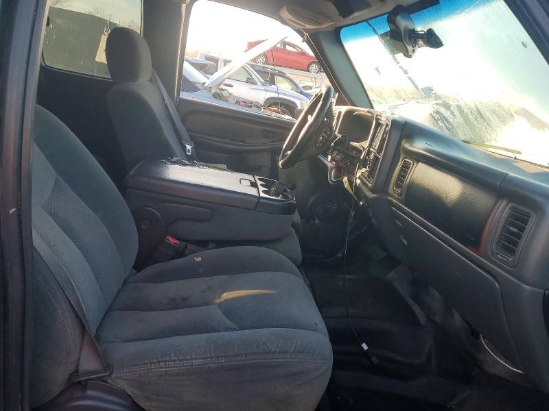 Photo 7 from auction – 2001 CHEVROLET SILVERADO with VIN 2GCEC19V611355987