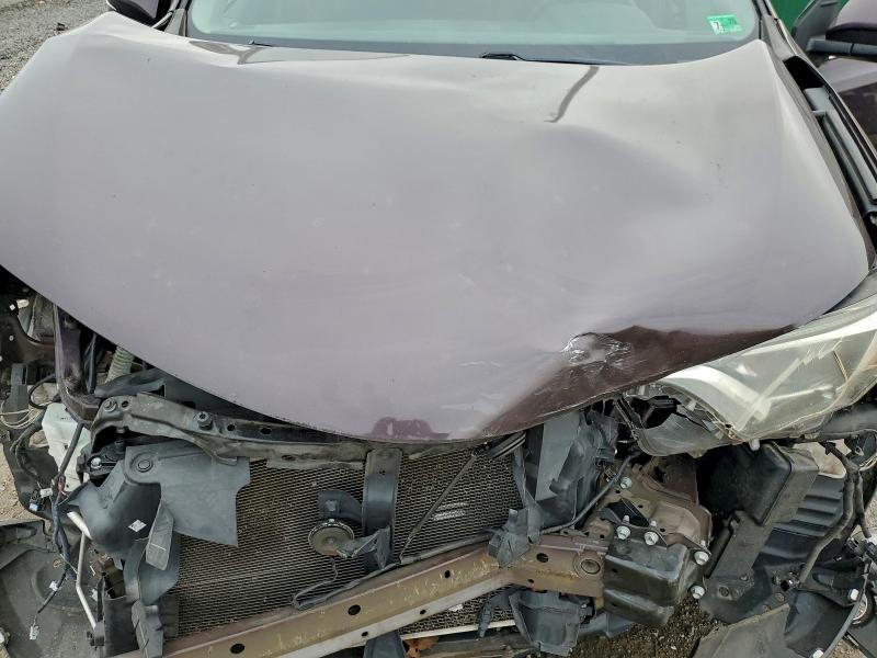 Photo 12 from auction – 2017 TOYOTA RAV4 XLE with VIN 2T3RFREV9HW664190