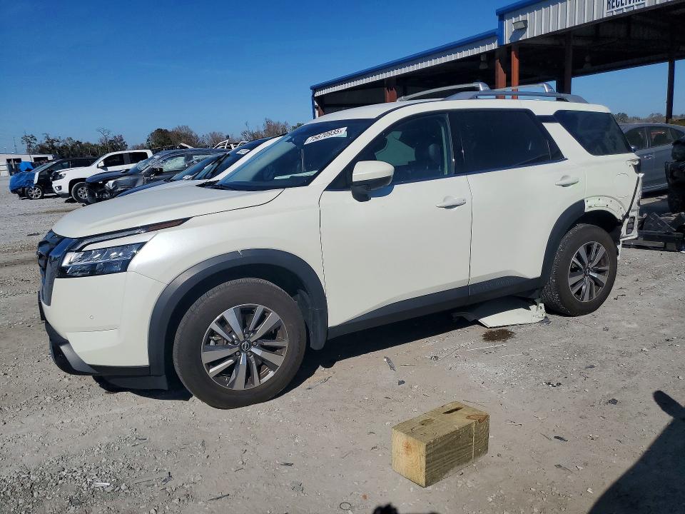 NISSAN PATHFINDER 2023 z numerem VIN 5N1DR3CC4PC253163 - Zdjęcie z aukcji