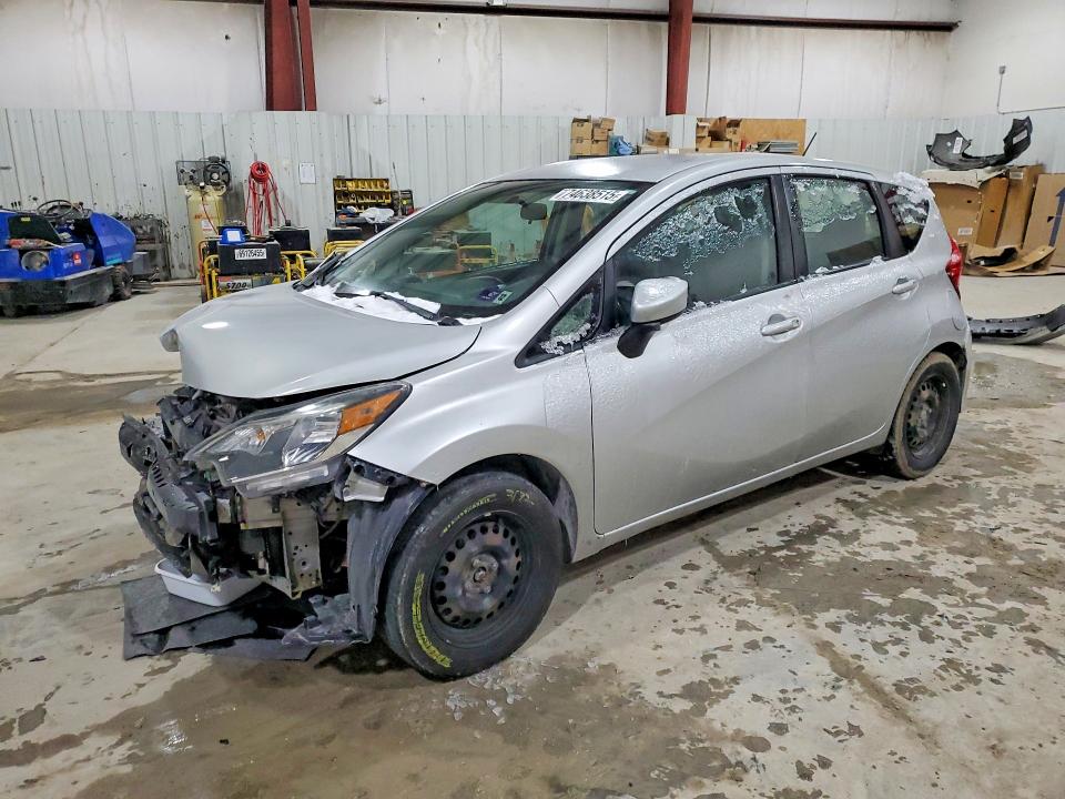 NISS VERSA NOTE 2018 with VIN 3N1CE2CPXJL355493 - Photo from auction