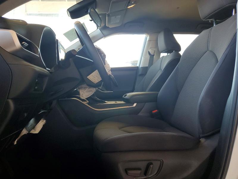 Photo 7 from auction – 2022 TOYOTA HIGHLANDER with VIN 5TDZZRAH9NS131129