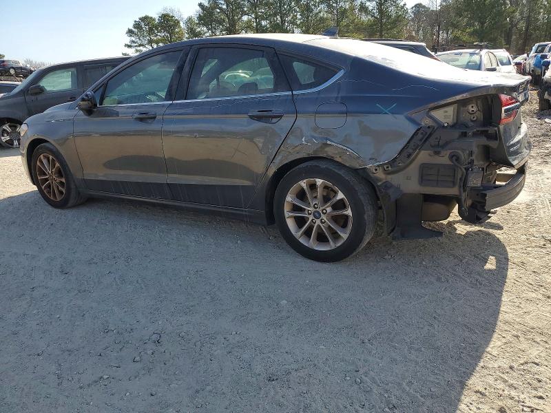Photo 2 from auction – 2020 FORD FUSION SE with VIN 3FA6P0HD6LR235364