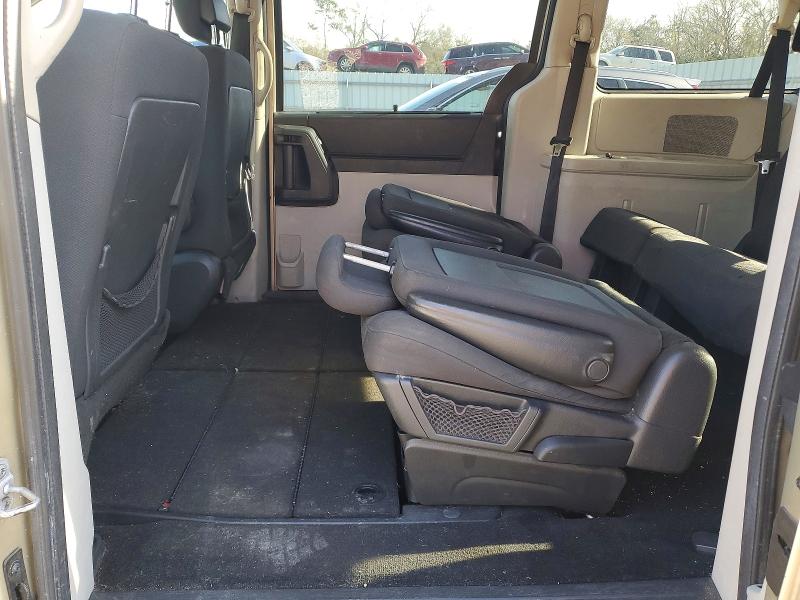 Photo 11 from auction – 2010 DODGE GRAND CARAVAN with VIN 2D4RN4DE0AR487250