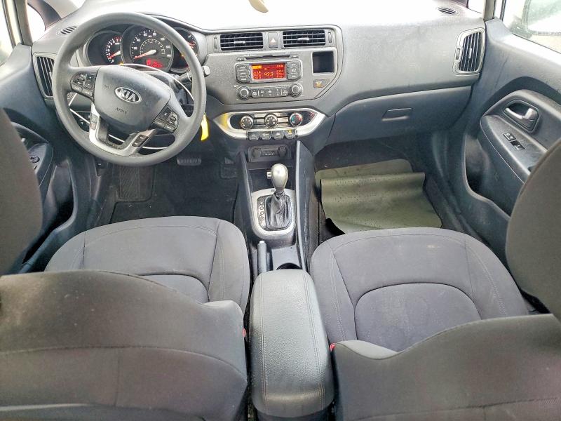 Photo 8 from auction – 2015 KIA RIO EX with VIN KNADN4A34F6466617