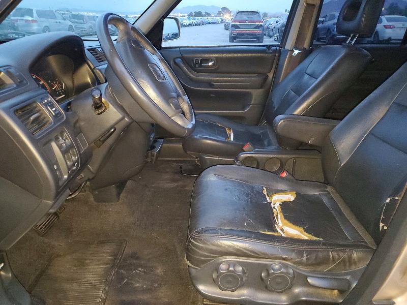 Photo 7 from auction – 2000 HONDA CR-V SE with VIN JHLRD1872YC050138