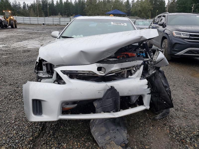Photo 5 from auction – 2011 TOYOTA CAMRY HYBR with VIN 4T1BB3EK5BU137313
