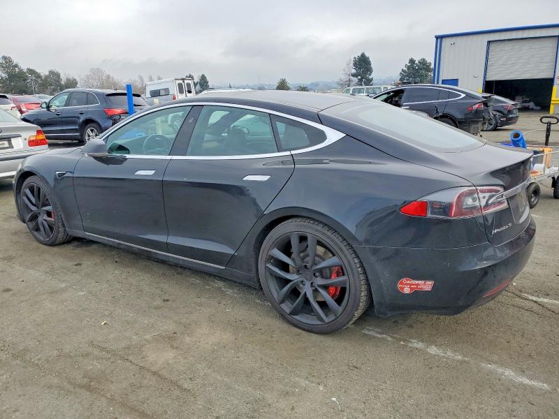 Photo 2 from auction – 2018 TESLA MODEL S with VIN 5YJSA1E48JF263668