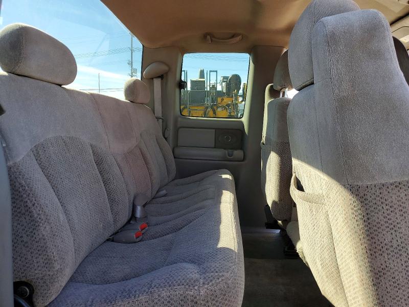 Photo 10 from auction – 1999 CHEVROLET SILVERADO with VIN 2GCEC19T8X1101320