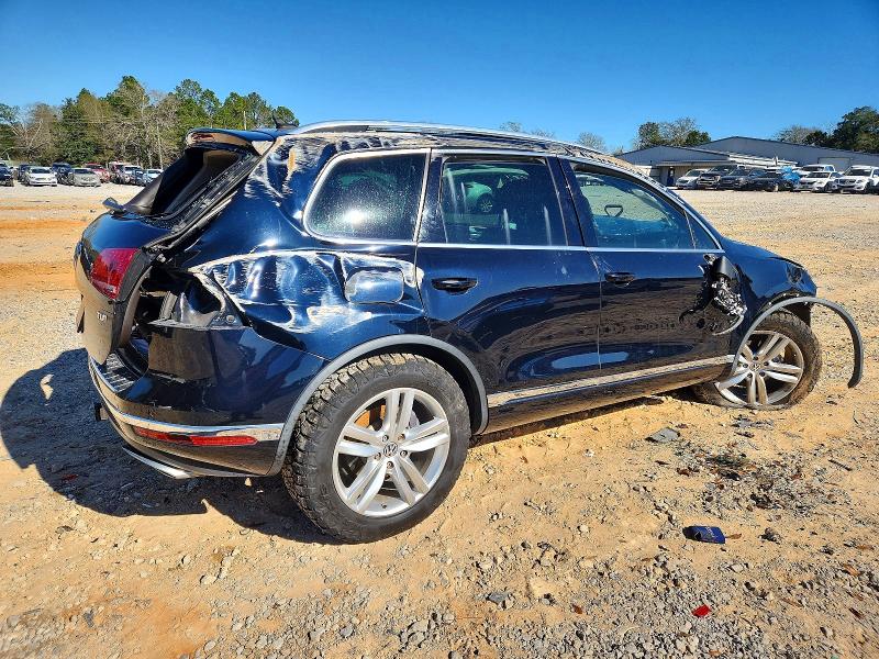 Photo 3 from auction – 2015 VOLKSWAGEN 2S with VIN WVGEP9BPXFD007888