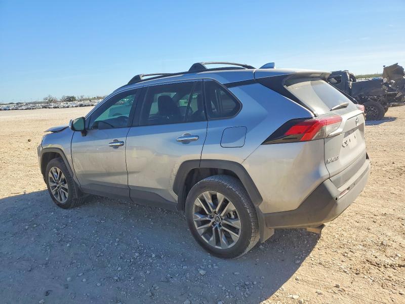 Photo 2 from auction – 2019 TOYOTA RAV4 LIMIT with VIN 2T3Y1RFVXKW035764
