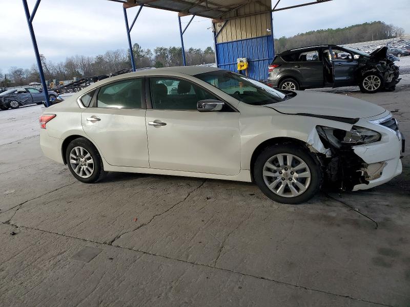 Photo 4 from auction – 2015 NISSAN ALTIMA 2.5 with VIN 1N4AL3AP1FN342888
