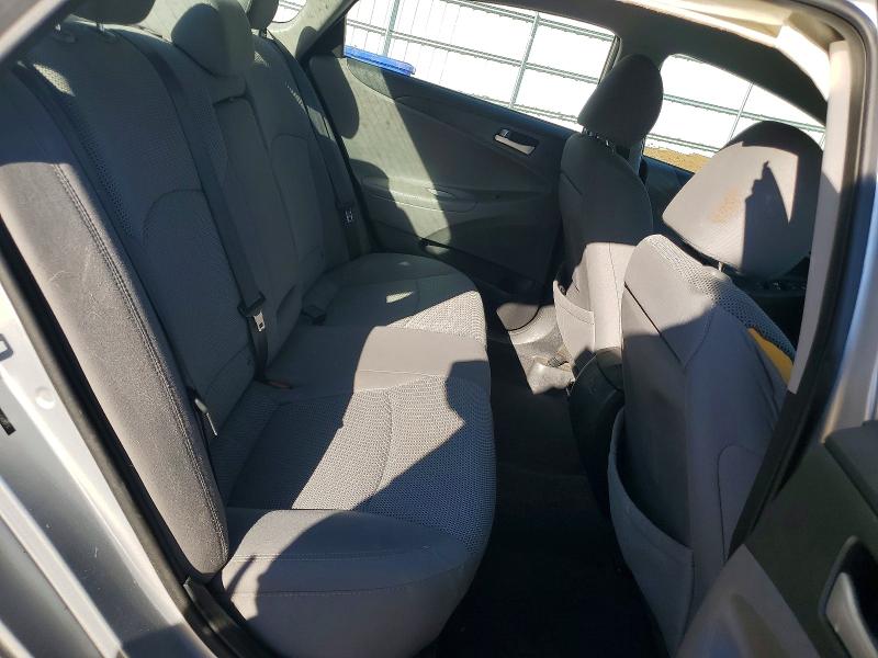Photo 10 from auction – 2013 HYUNDAI SONATA with VIN 5NPEB4AC2DH569974