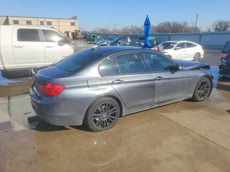 Photo 3 from auction – 2013 BMW 328 with VIN WBA3A5C55DF354238