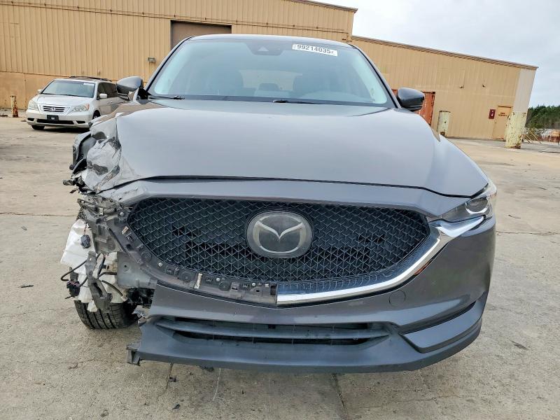 Photo 5 from auction – 2018 MAZDA CX-5 TOURI with VIN JM3KFACM3J0327190