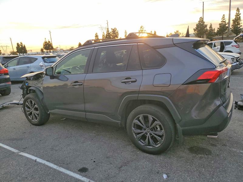 Photo 2 from auction – 2025 TOYOTA RAV4 with VIN JTMB6RFV5SJ079774